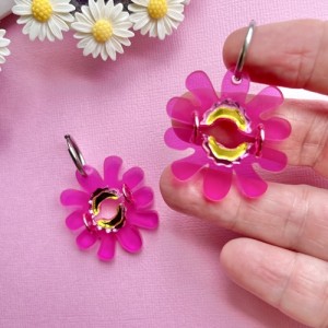 Split Flower - Pink